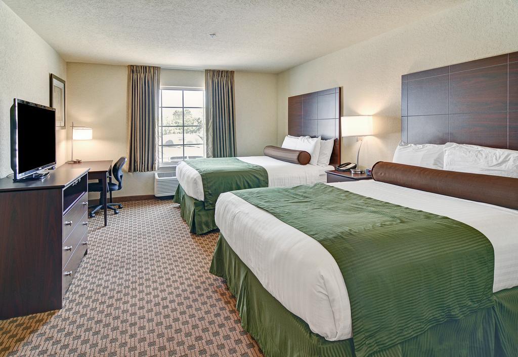 Cobblestone Inn & Suites - Big Lake Bagian luar foto