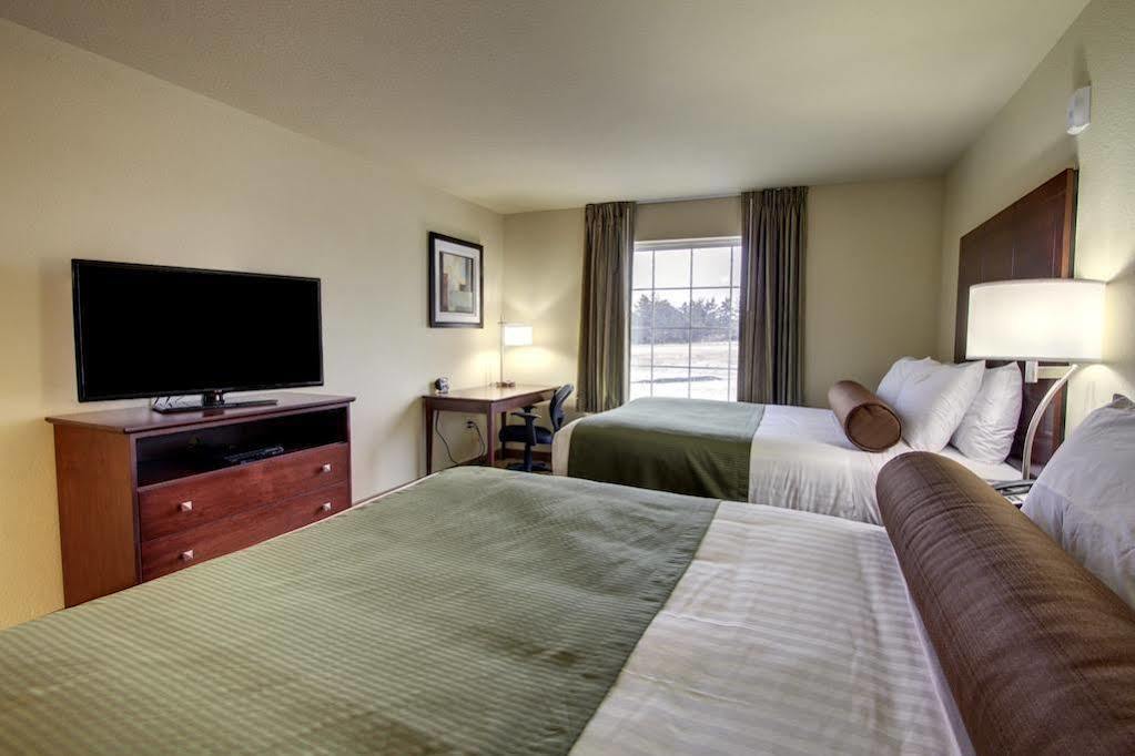 Cobblestone Inn & Suites - Big Lake Bagian luar foto